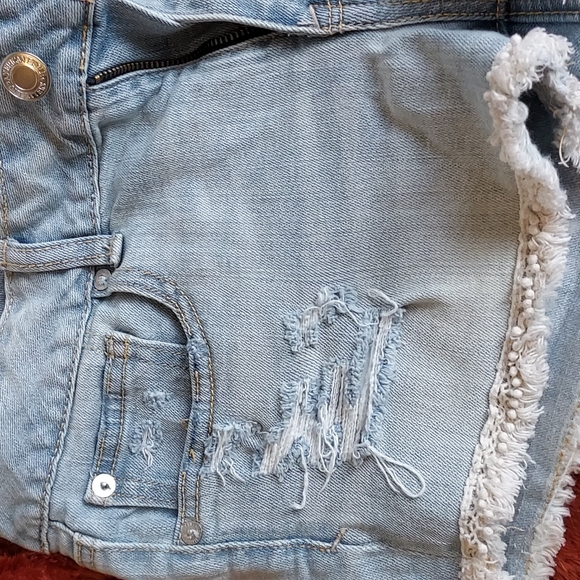 American Eagle Shortie Jean Shorts - Picture 7 of 10